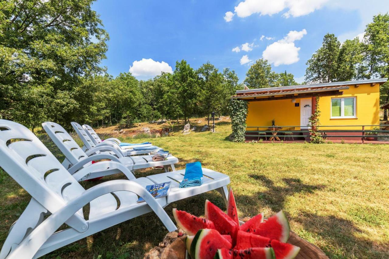 Vacation Home Latini Hum Eksteriør bilde